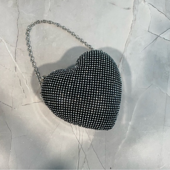 Handbags - Y2K Heart Shaped Diamond purse